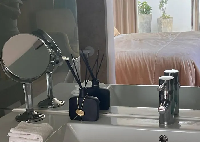 Serenity-first Semesterbostad