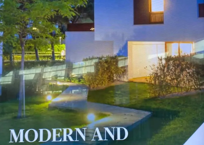 Semesterbostad Serenity-first *