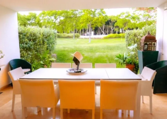 Serenity-first Semesterbostad